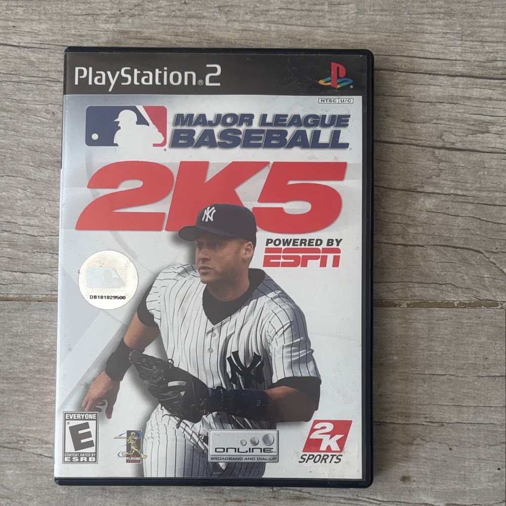 Sony PlayStation 2 Major League Baseball 2K5 - Black and Red